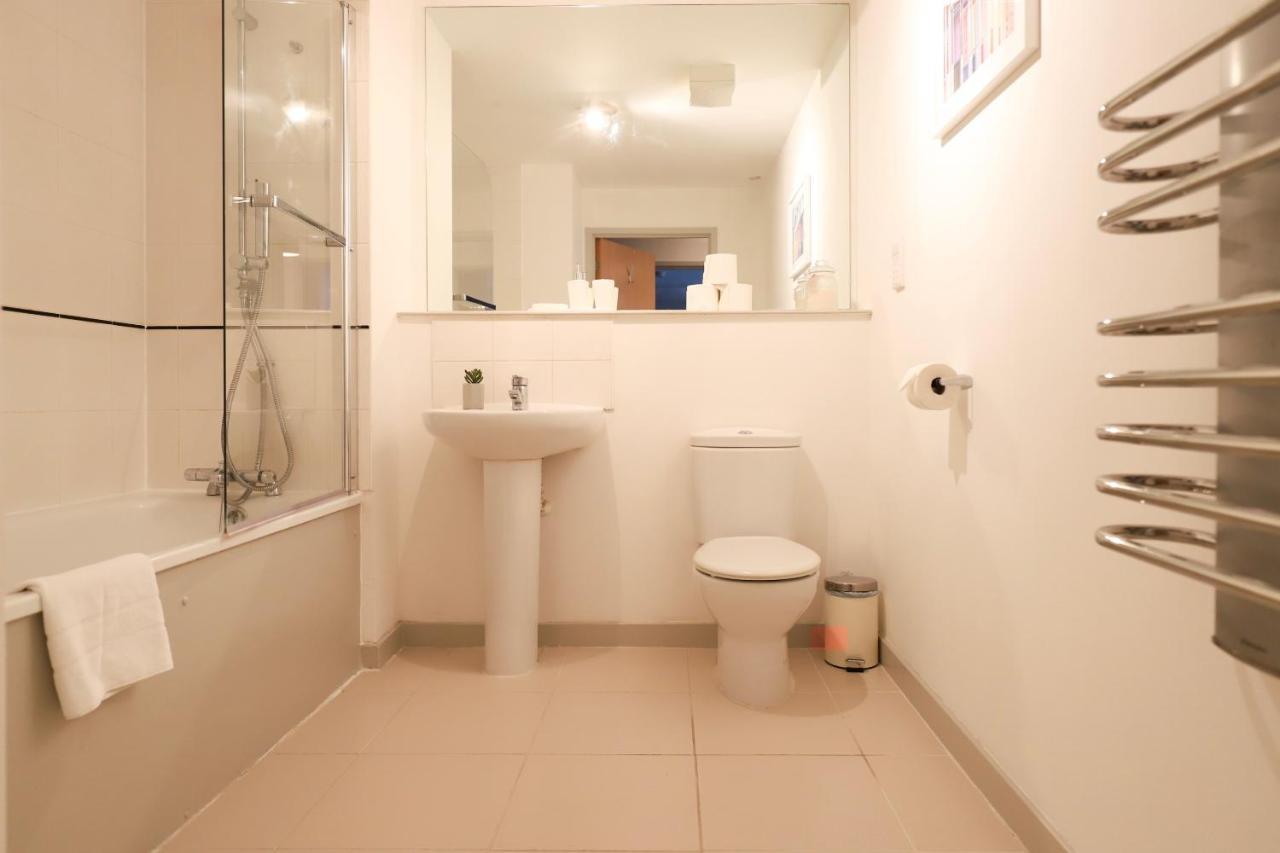 Beautiful 2 Bedroom Property In Borough London Eksteriør bilde